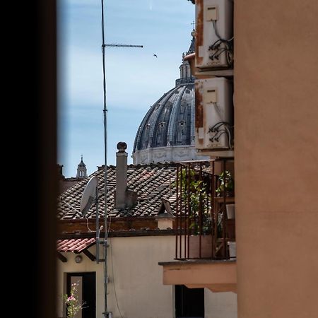 Vatican Boutique Apartment With St Peters Dome View 罗马 外观 照片